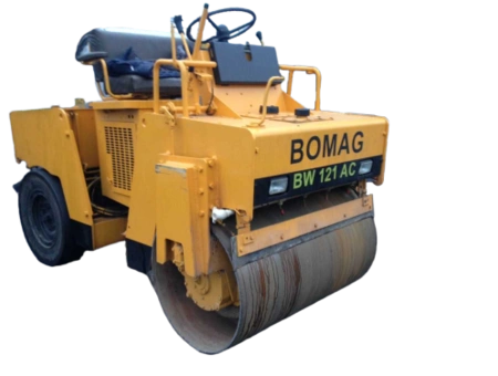 Каток комбинированный 2.7 т Bomag BW 121 AC