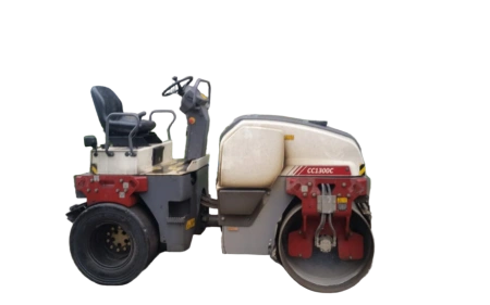 Каток комбинированный 4  т Dynapac CC1300C