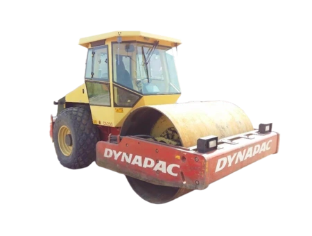 Каток грунтовый 12 т Dynapac CA 250 D
